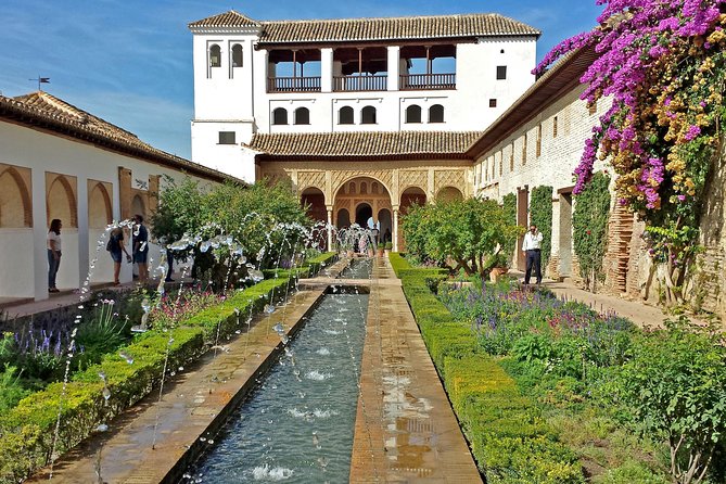 Private Granada Day Trip Including Alhambra and Generalife From Seville - Inclusions and Logistics