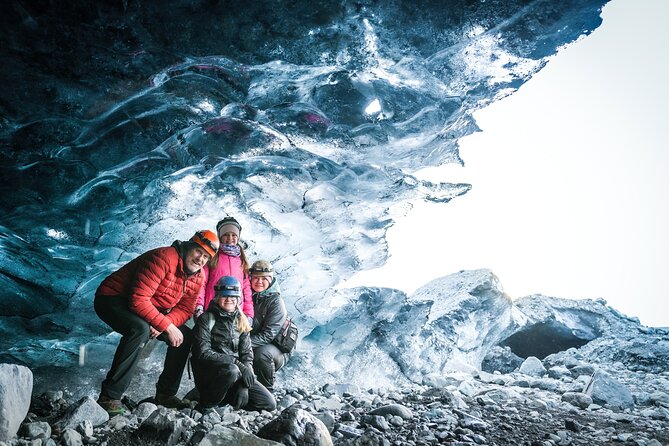 Private Ice Cave Tour in Vatnajokull With Photographer - Photography Package