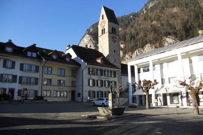 Private Lake Thun and Lake Brienz Express Tour From Interlaken - Route and Highlights