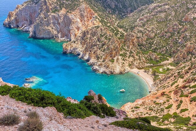 Private Milos Tour "Islands of Colours"- Luxury Boat Rental - Customer Support