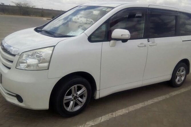Private One-Way Nairobi Airport Transfer - Vehicle Options Available