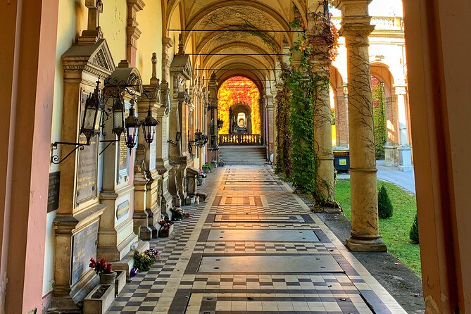 Private Panorama Tour of Zagreb With Premium Vehicle - Tour Inclusions and Accessibility