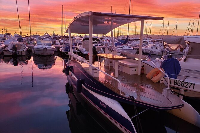Private Sunset Cruise in Juan Les Pins - Crew and Customer Support