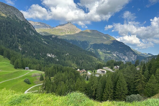Private Switzerland Tour Adventure - Visiting the Lion Monument