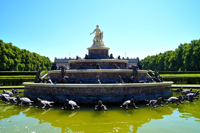 Private Tour From Passau: King Ludwig Castle for Cruise Passengers - Accessibility