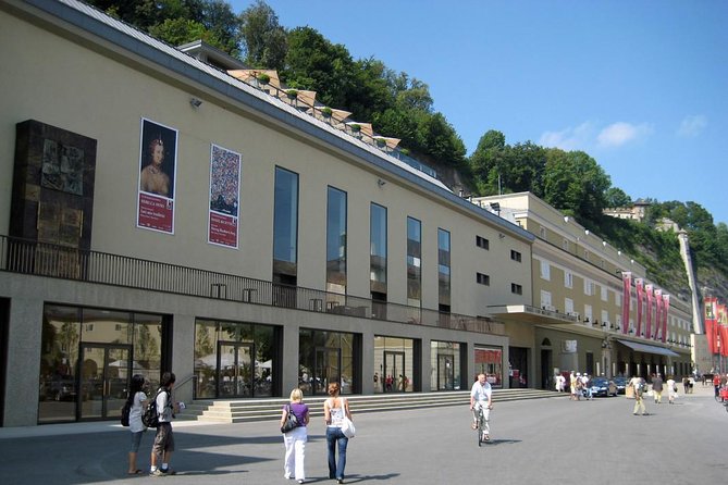 Private Tour of City of Salzburg and Lake District Area - Accessibility and Requirements