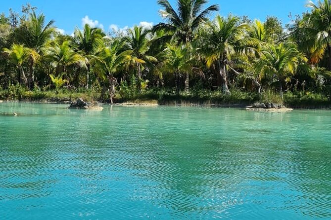 Private Tour of Laguna Bacalar: Explore Exclusive Activities and Places! - Personalized Service