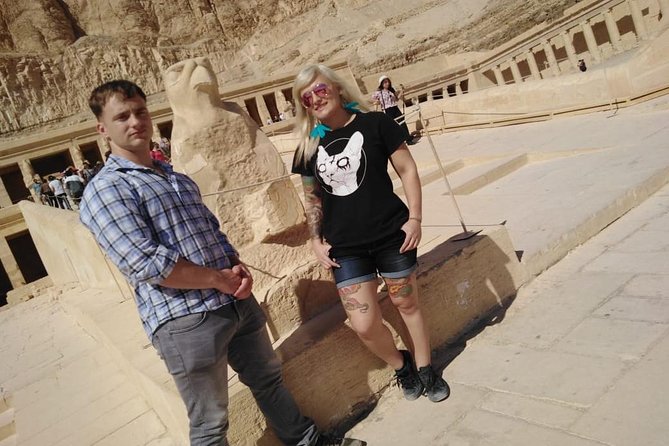 Private Tour West Bank Hatshepsut Temple ,Valley King ,Memnon Statue With Lunch - Private Transportation Convenience