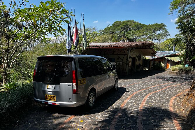 Private Transportation From San José Airport to La Fortuna - Accessibility and Participation