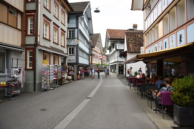 Private Trip From Zurich to St. Gallen & Appenzell - Pickup and Scheduling Information