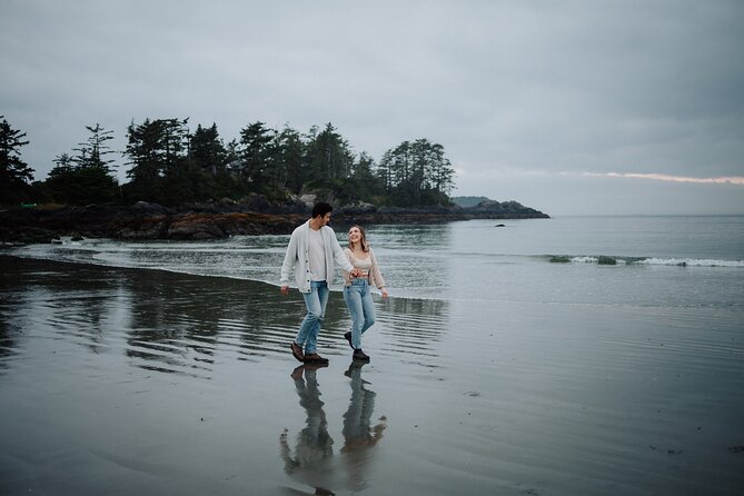 Private Vacation Photography Session With Local Photographer in Tofino - Convenient Meeting and Logistics
