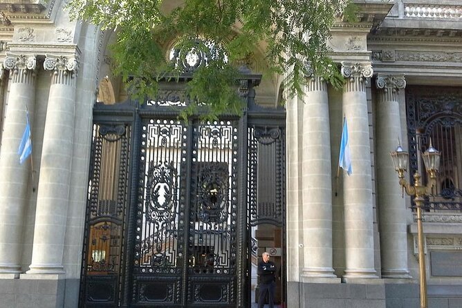 PRIVATE WALKING RECOLETA RETIRO, Paris in Buenos Aires? - Tour Scheduling and Availability