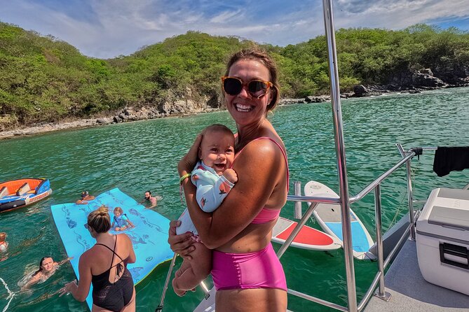Private Yacht Charter Chicafun3 Waterslides All Inclusive - Guest Experiences and Feedback