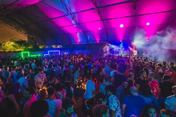 Pub Crawl in Rio With Transfer - Exploring Rios Nightlife