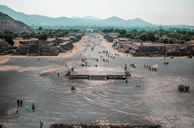 Pyramids of Teotihuacan, Guadalupe Shrine & Tlatelolco Tour - Customer Experience