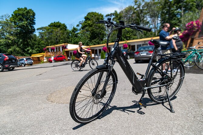 Quebec City - Electric Bike Rental on Ile D'Orléans - Self-Guided Exploration Options