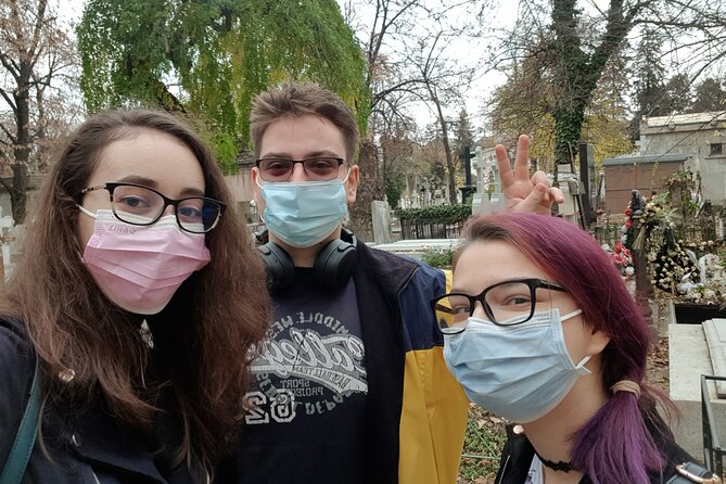 Quest Experience in Bellu Cemetery Bucharest - Cemetery Highlights and Discoveries