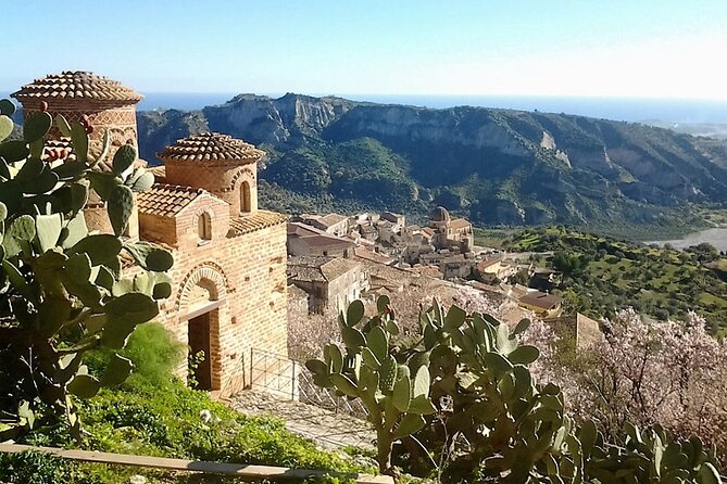 Reggio Calabria Museum and City Guide . Direct Moses - City Guide Services Included