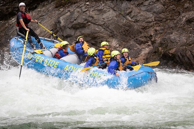 Riverside Rafting on Clearwater River in Wells Gray Park - Customer Experience and Feedback