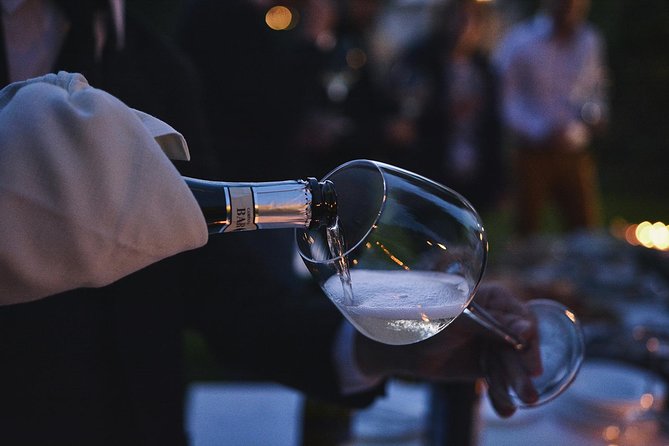 Romantic Dinner and Wine Tasting in San Gimignano Winery - Location and Accessibility