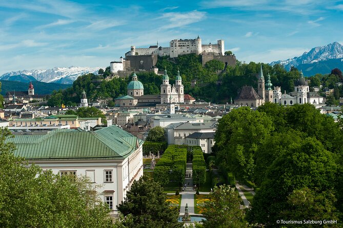 Salzburg Super Saver: Hallstatt & Original Sound of Music Tour - Knowledgeable Guides and Cultural Insights