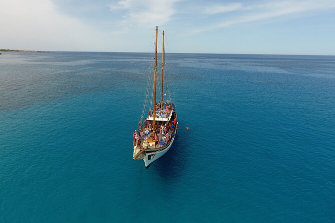 San Antonio Ruby Sunset Cruise From Protaras - Onboard Activities and Amenities