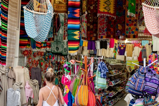 San Jose Del Cabo: Art Walk, Bajas Beer Tasting and Chocolate Demonstration - Artisanal Beer Tasting