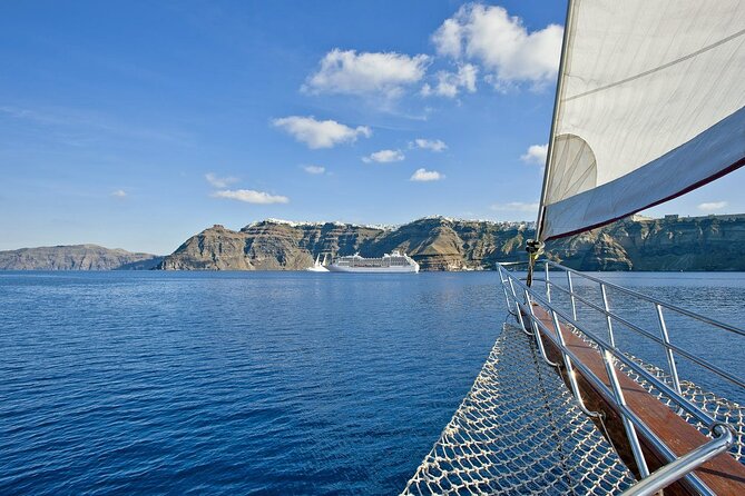 Santorini Sunset Cruise - Cancellation and Review Policy