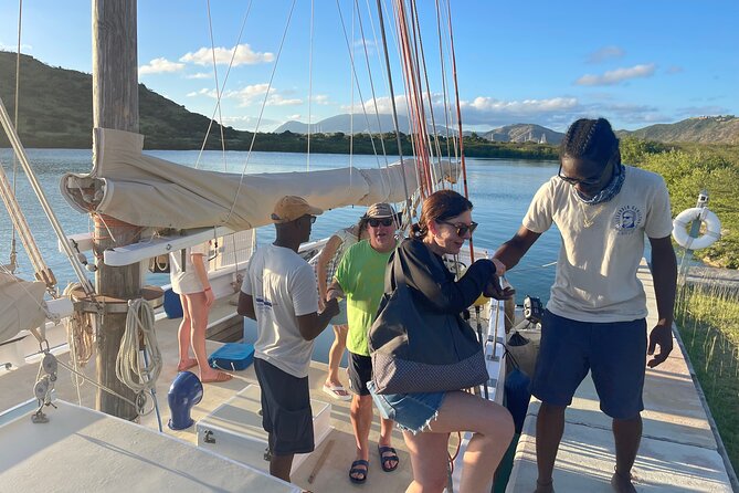 Schooner Alexander Hamilton - Booking and Availability