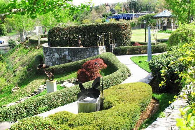 Self-Guided Chattanooga Scavenger Hunt: Scenic City - Navigating With the Lets Roam App