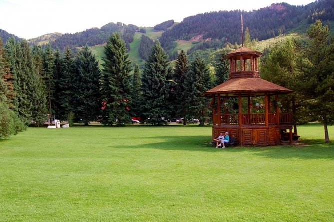 Self-Guided Scavenger Hunt: Aspen Get An "Altitude" Adjustment - Accessibility and Fitness Requirements