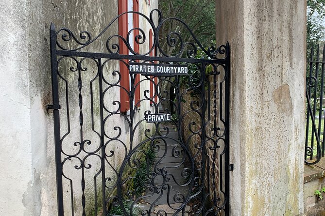Self-Guided The French Quarter Charleston Solo Walking Tour - Flexibility and Freedom of Solo Exploration