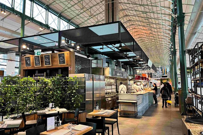 Self-Paced Audio Guide to Munichs Cafés and Culinary Highlights - Accessibility and Participation