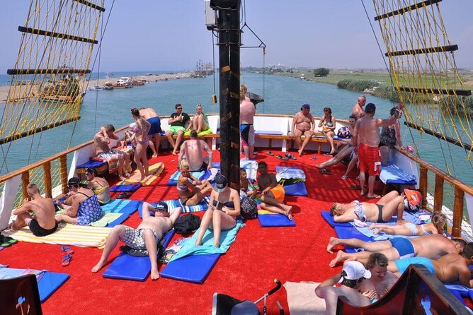 Side: Dolphin Island Boat Tour With Foam Party and Lunch - Traveler Experiences and Photos