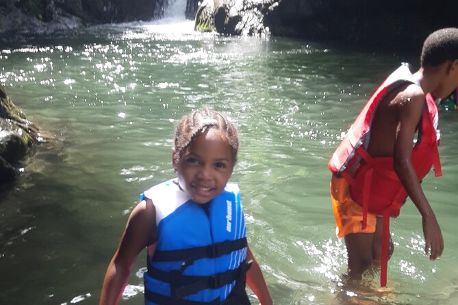 Siteseeing With Cass-Land Adventures in St. Vincent - Exploring Kingstown and St. Vincent