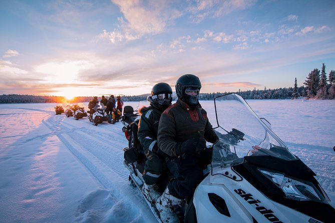 Snowmobile Exclusive Tour - Arctic Winter Adventure