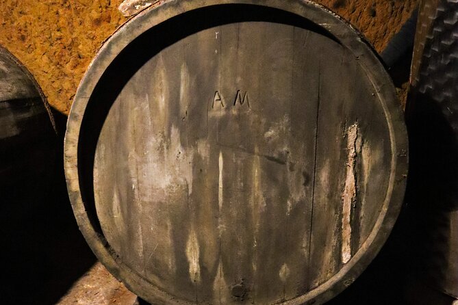 Sorano: The Vie Cave and Cantina Della Luce - Soranos Historical Significance