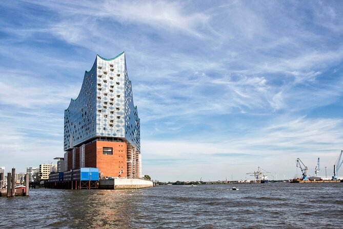 Speicherstadt Tour With Harbor Cruise in Hamburg - Knowledgeable Guides Enhance the Experience