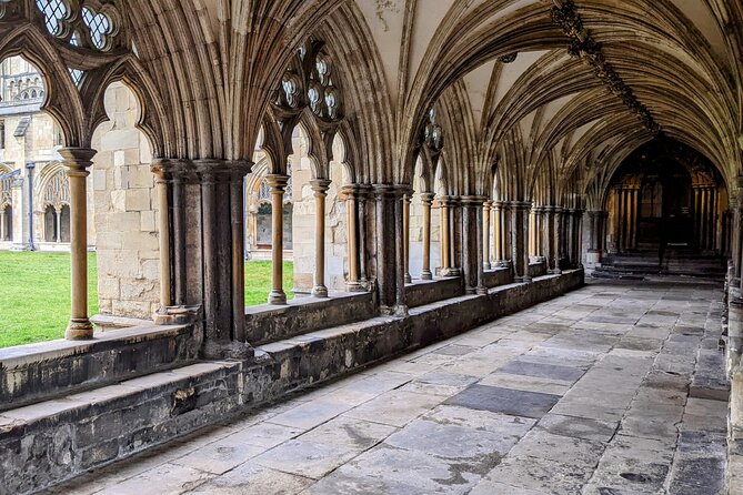 Stranger in Norwich Self-Guided Tour and Exploration Game - Engaging Way to Learn Local History