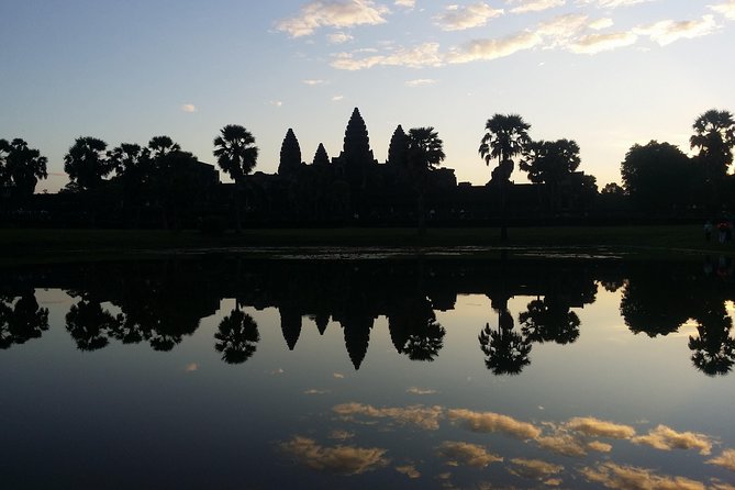 Sunrise in Angkor and Banteay Srei Private Tour - Dress Code Requirements