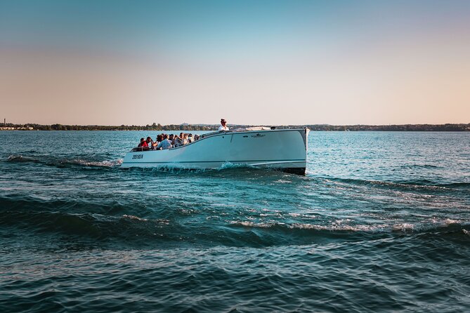 Sunset Boat Tour of Sirmione With Exclusive Onboard Aperitif - Customer Reviews