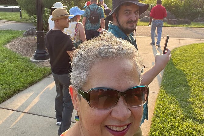 Sunset Walking Tour: Bronze Statues Tell the Story of Charlotte - Memorable Souvenir and Takeaways