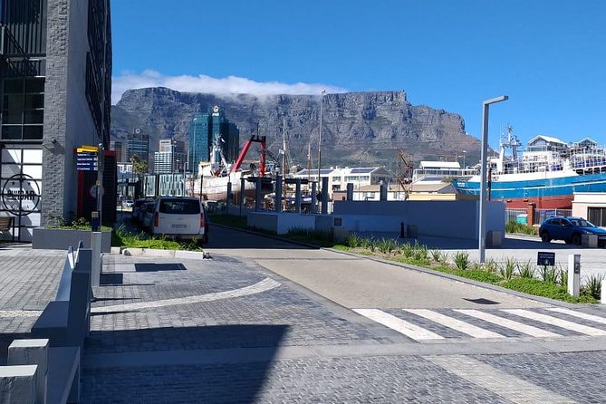 Table Mountain & Cape Town City Half Day Private Guided Tour - Knowledgeable and Accommodating Guides