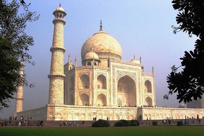 Taj Mahal & Agra Fort: Private Sunrise Tour From Delhi - Itinerary Overview