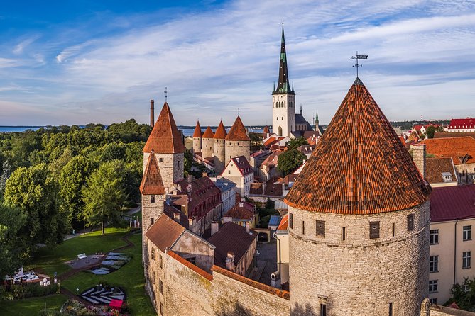 Tallinn Old Town Tour - Tour Scheduling and Pricing Details