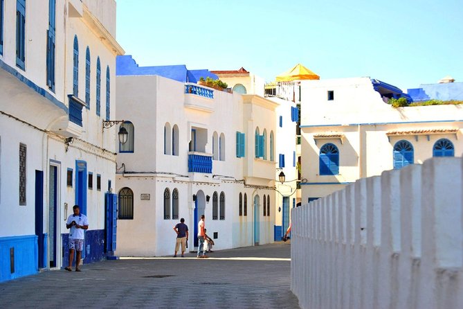 Tangier - Tétouan - Chefchaouen - Asilah, 3-Day Circuit - Transportation and Accommodations