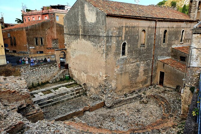 Taormina: A Self-Guided Audio Tour of Sicily's Hilltop Town - Visit the Villa Comunale Gardens