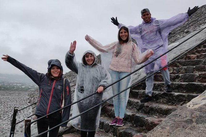 Teotihuacan Pyramids, Intimate Small Group From Mexico City - Exploring the Teotihuacan Pyramids