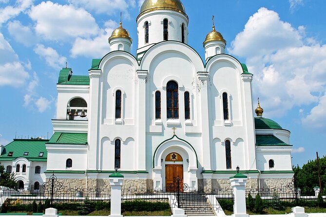 The Best of Tiraspol Walking Tour - Exploring Iconic Landmarks