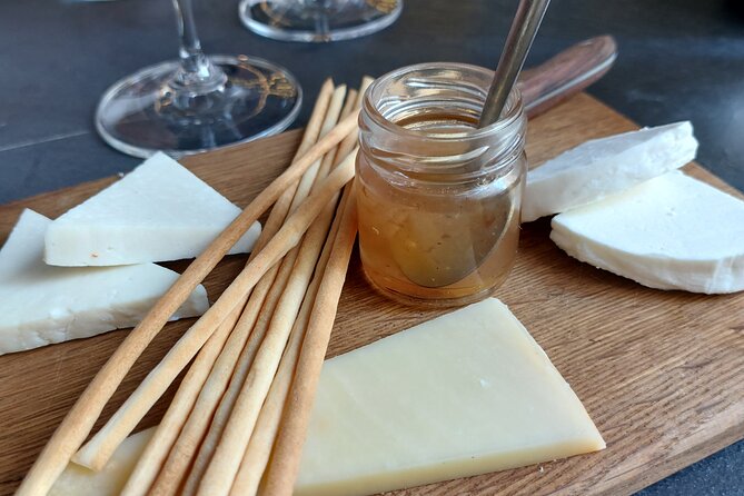 Thessaloniki Small-Group Wine Tasting Tour With Appetizers - What to Expect During the Tour